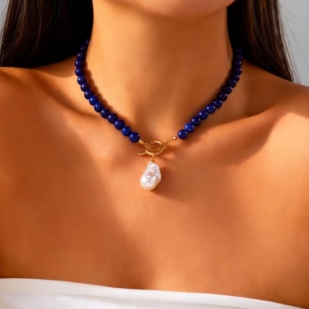 Elegant Blue Beaded Necklace with Gold Clasp